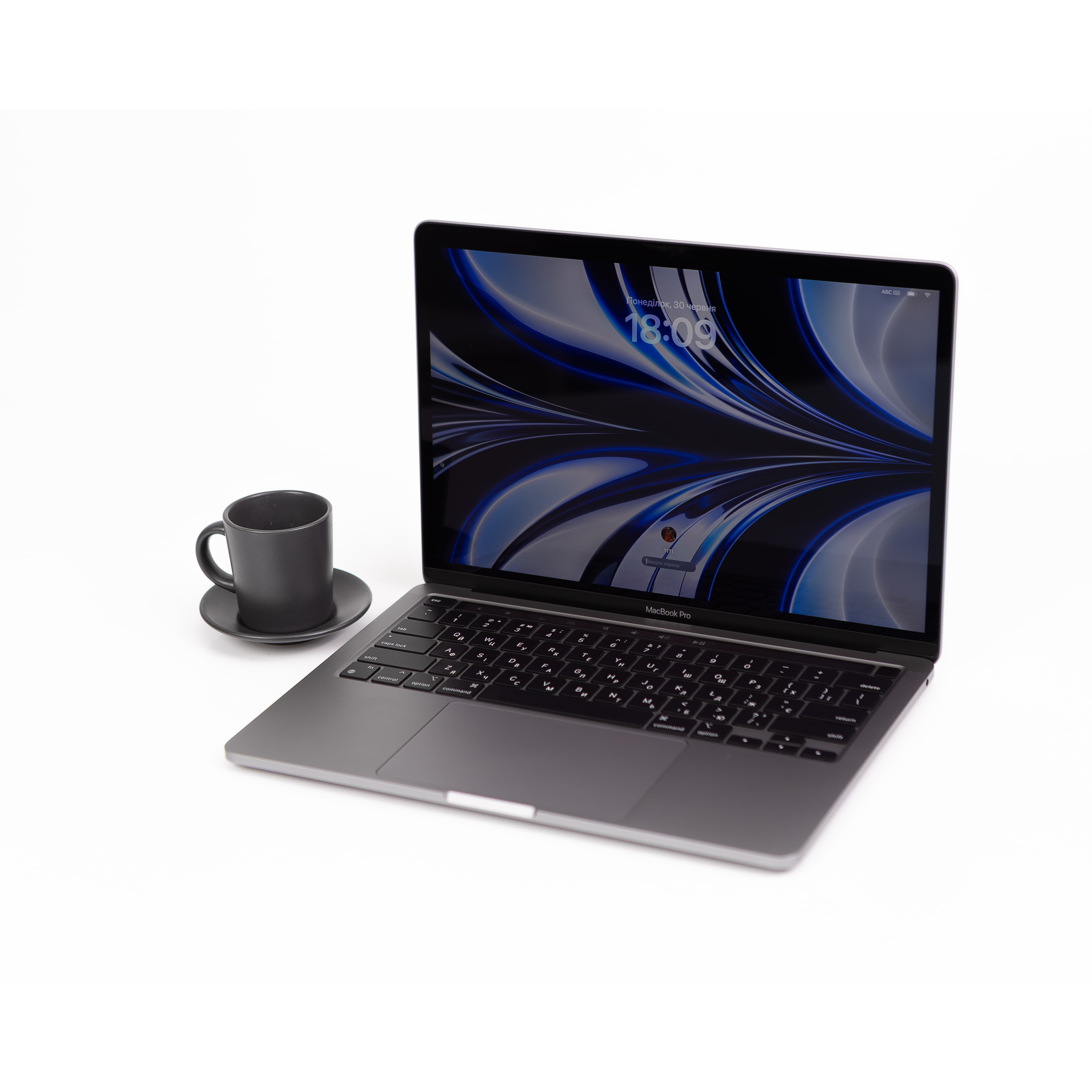 MacBook Pro 13" (2020) M1 / 8/256GB / Space Gray (MYD82) б/у